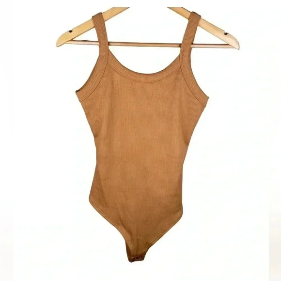 Wild Fable Women’s Light Brown Ribbed Tank Bodysuit Size XXL NWT - Picture 2 of 9